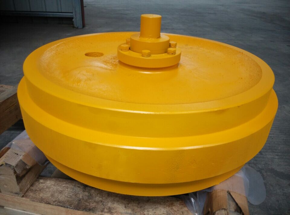 New Product-Caterpillar dozer D6T guide idler wheel new type for undercarriage track